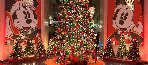 travel the globe with quot christmas around the world and travel the globe with quot christmas around the world and