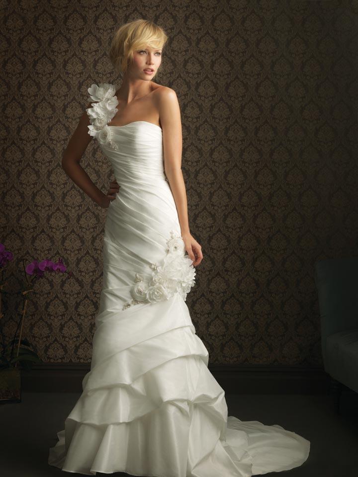 Ivory One Shoulder Floral Taffeta Column/Sheath Unique Wedding Dress