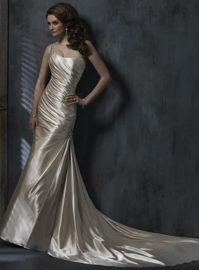 bridal style and wedding ideas: Gold Wedding Dresses