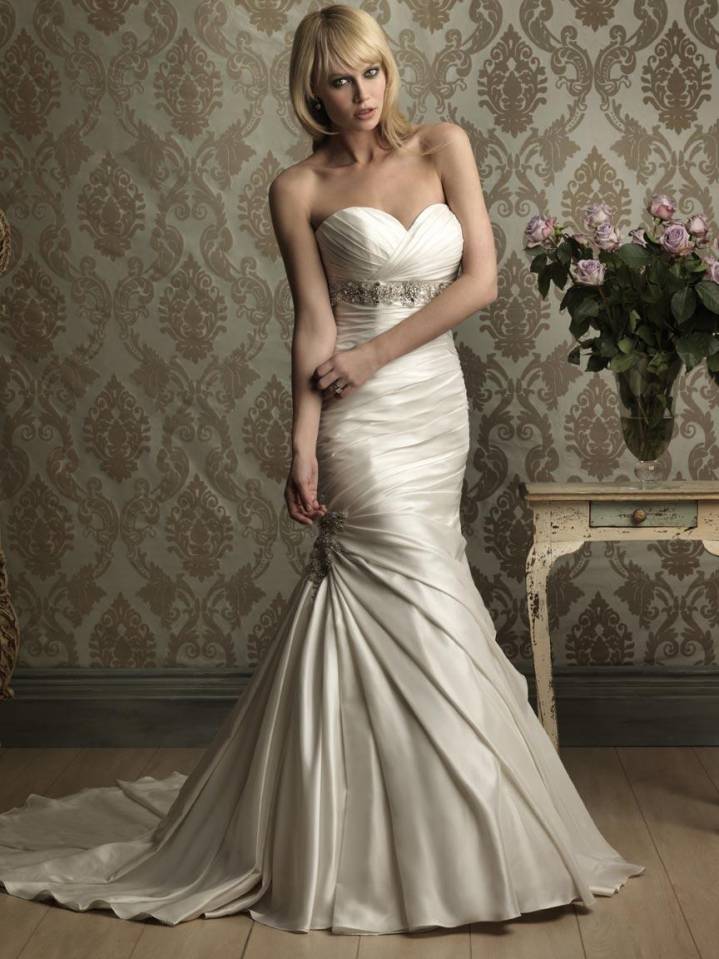 Amazing Fitted Wedding Dresses Uk of all time Learn more here 