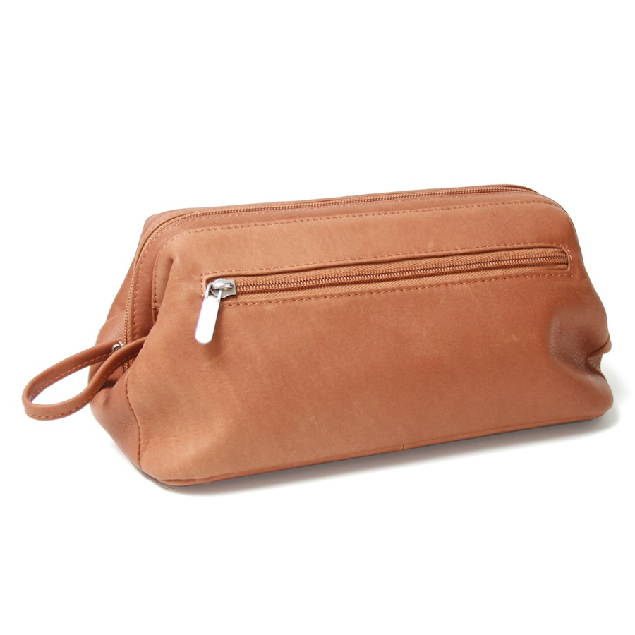 Royce® Leather Launches Colombian Vaquetta Line of Travel Goods