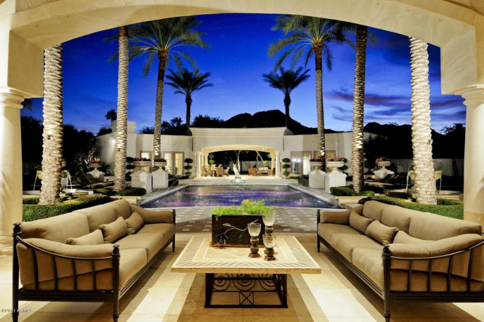 Luxury Homes For Sale in Morning Glory Meadows in Paradise Valley