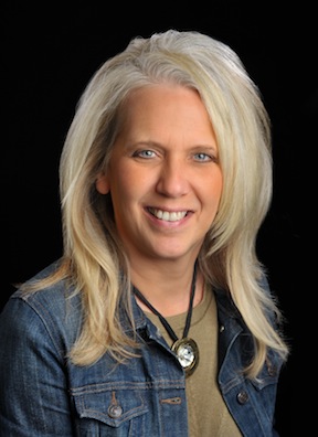 Tammy Moss Moves Business to RE/MAX DFW Associates -- RE/MAX DFW ...