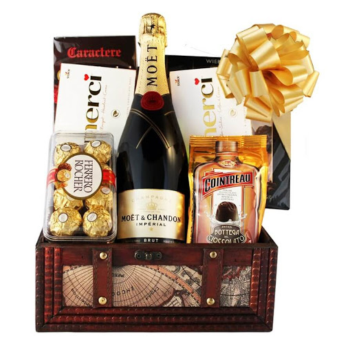 The Best Way to Send Corporate Gift Baskets to Europe with ...