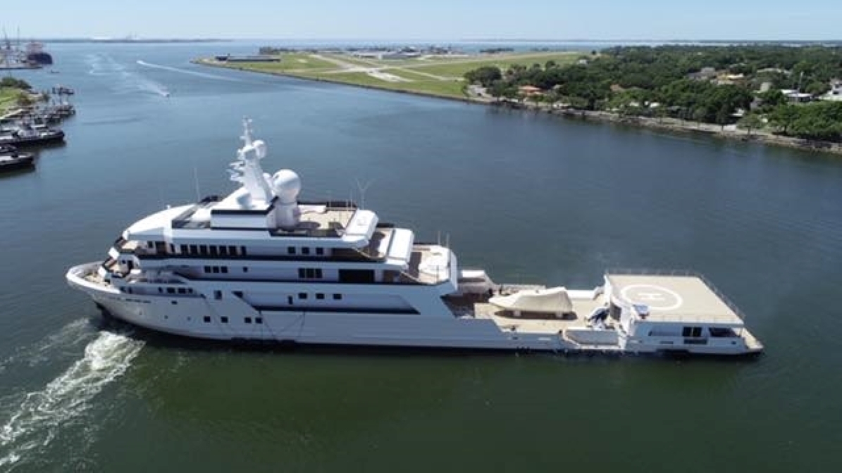 m y voyager yacht