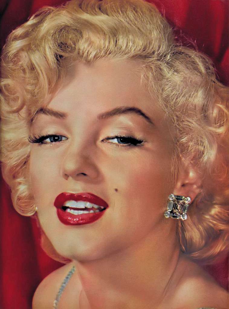 Why is 'Blonde' – Netflix's Marilyn Monroe biopic – rated NC-17 instead of  TV-MA?