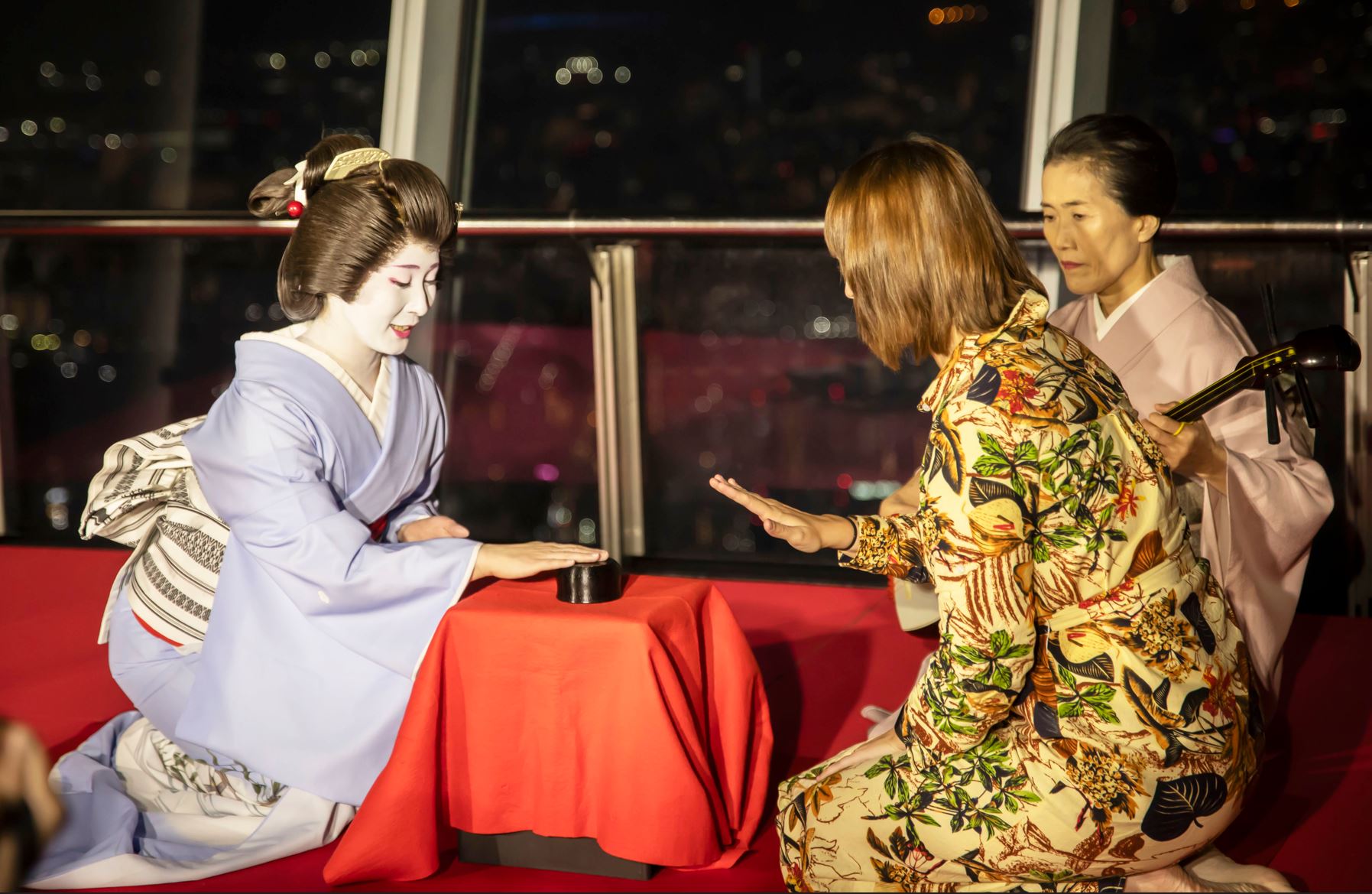 Night Experience Geisha